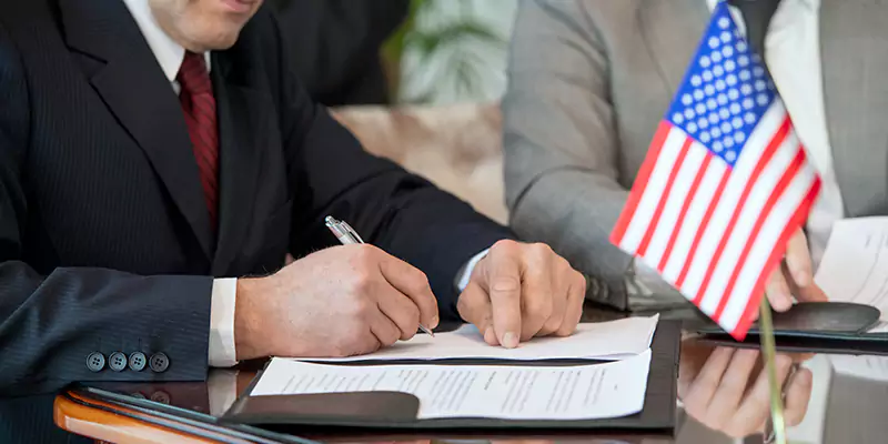 Why Choose Our E2 Visa Legal Services in Paraguay?